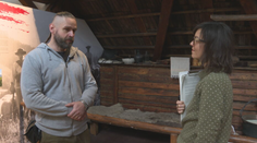 Prezidentský seriál. Milan Náhlik je proti NATO i EÚ a pozval nás do múzea