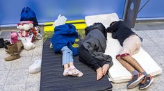 Maďarsko by malo zlepšiť podmienky pre prichádzajúcich migrantov