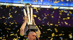 Majstrom sveta v šípkach sa stal Van Gerwen, vo finále triumfoval nad Michaelom Smithom