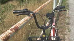 Verejnosti slúžili bez problémov, teraz ich zničili. Takýto vandalizmus vo Svidníku ešte nezažili