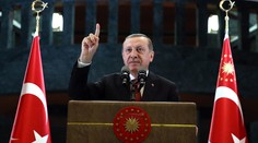 Turecko zaútočilo na Islamský štát v Sýrii