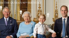 Úsmev prosím! Princ George sa prvýkrát fotil na známku