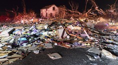 Tornádo zrovnalo časť Fairdale so zemou. Pozrite si obraz skazy