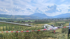 Na Orave padol vetroň. Pilot utrpel poranenie chrbtice