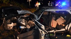 Zrážka dvoch áut pri obci Veľaty si vyžiadala osem zranených