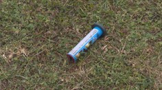 Petra zasiahla raketa do tváre, keď sa nahol nad odpaľovaciu rampu. Išlo o pyrotechniku vyššej kategórie