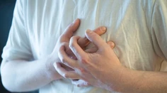 Infarkt bez bolesti? Tichý zabijak môže zanechať trvalé následky. Príznaky, ktoré si väčšina ľudí nevšimne