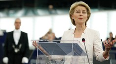 Von der Leyenová bude prvou ženou v čele Európskej komisie, rozhodli poslanci EP