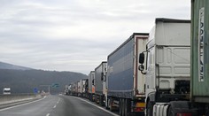 Blokádu na hraničnom priechode Vyšné Nemecké obnovia, rozhodla únia autodopravcov