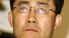 Čínsky vedec nahneval Peking: Nevylúčil, že pandémiu koronavírusu spustil únik z laboratória