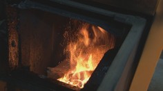 Plynové kotly majú nahradiť tie na drevo. Štát vám prispeje na výmenu