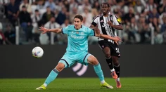 Verona bez Suslova podľahla AC Milánu, Slovák nebol ani na súpiske. Juventus stále nemá istú účasť v LM