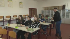 Od januára porastú platy aj učiteľom. Ledva im to však pokryje infláciu