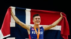 Na cieľovej šachovnici to bolo doslova o chlp, prvých dvoch delilo 14 stotín. Zlato na 5000 m obhájil Nór