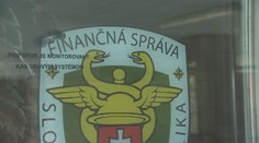 Daniari majú na neplatičov nový bič