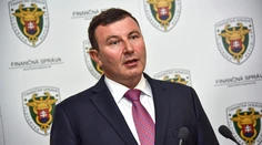 Po odvolaní Imreczeho sa podvodníci stiahli