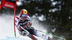 V obrovskom slalome najlepší Hirscher