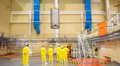 VIDEO: Slovenské elektrárne začali so zavážaním paliva do 3. bloku elektrárne Mochovce