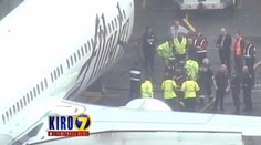 Chaos v lietadle. Zamestnanec zaspal v nákladnom priestore