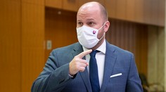 Naď mal spomedzi ministrov jeden z najťažších priebehov covidu. Opísal, čo sa s ním dialo
