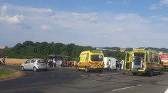 Zrážka dvoch áut sa na východe skončila tragicky. O život prišiel jeden z vodičov