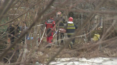 Poľsko v slzách! Štyria chlapci zahynuli, keď sa snažili dostať loptu zo zamrznutého jazera