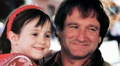 Pamätáte si dievčatko z filmu Otec v sukni? Takto vyzerá dnes