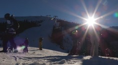 Zranených lyžiarov je stále viac. Po teplých dňoch prišla zima a na svahoch je ľad