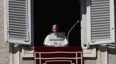 Pápež: Ženy sú pramene života. A predsa sú neustále urážané, bité, znásilňované