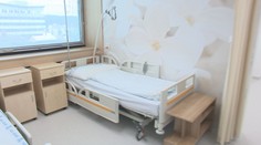 Komfortné izby a vynovené sály. Pôrodnica v Banskej Bystrici sa po desaťročiach dočkala rekonštrukcie