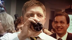 Fico pije roky svetoznámy nápoj. Nerobí mu náhodou reklamu?