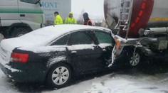 Na D1 pri Trenčíne sa zrazilo 11 áut: Zranených odviezli záchranári