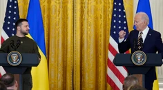 Americký prezident vyhlásil, že USA bude stáť po boku Ukrajiny tak dlho, ako bude treba
