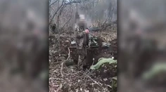 Rusi chladnokrvne zabili ukrajinského zajatca. Video z popravy zverejnili na sociálnej sieti