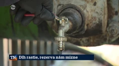 Dlh rastie, rezerva nám mizne