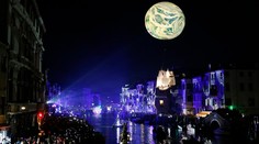 Karneval v Benátkach opäť vyráža dych