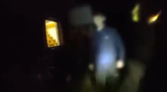 VIDEO: Mladík vystrájal na chate so sekerou v ruke, kamaráti v panike vyskakovali z balkóna