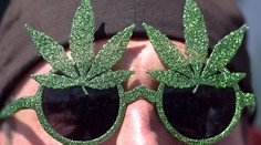 Tisíce ľudí požadovali v Berlíne legalizáciu marihuany