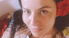 Katka Knechtová sa nezdá. Odvážny záber s pornohercom