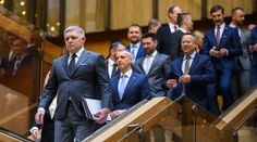 Posledné hodiny na záchranu koalície. Ficove ultimátum sa blíži ku koncu
