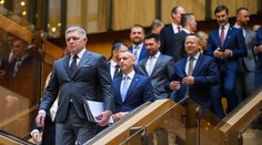 Posledné hodiny na záchranu koalície. Ficove ultimátum sa blíži ku koncu