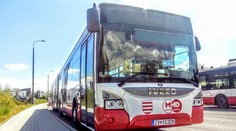 Banskobystričan, ktorý mal byť v karanténe, skolaboval v MHD. Zomrel pri prevoze do nemocnice