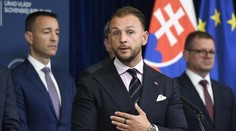 Rezort vnútra zvyšuje ochranu niektorých politikov. Vraj im pre protesty hrozí väčšie nebezpečenstvo