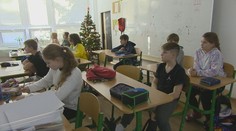 Úradujú choroby, inde chcú šetriť. Niektoré školy si predĺžili vianočné prázdniny