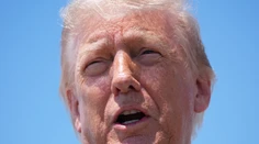 Trump varuje Netanjahua: Bibi, radšej si dávaj pozor alebo budeš čoskoro sám