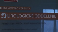 Známeho urológa zo Skalice zatkla polícia. Mal brať úplatky