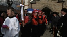 Na Orave sa rozlúčili s druhým horolezcom, ktorý zomrel v Himalájach