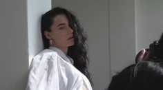 Prechádza tranzíciou a nebojí sa o tom hovoriť. Modelka Charlotte bojuje proti predsudkom s podporou rodičov