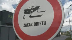 Na pozemok osadil jeho majiteľ zákazovú značku, ktorá neexistuje