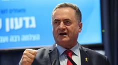 Izrael pohrozil Hamasu obnovením bojov, ak neodovzdá všetky telá rukojemníkov